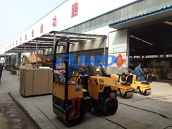 今日福瑞得微動(dòng)態(tài)--福瑞得機(jī)械小型壓路機(jī)發(fā)往北京、福建等地