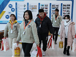 新春佳節(jié)來(lái)臨之際，福瑞得全體員工給您送上祝福！