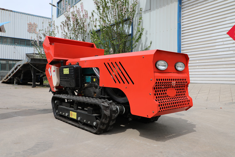 茶園施肥用履帶式田園管理機，遙控作業(yè)超輕松