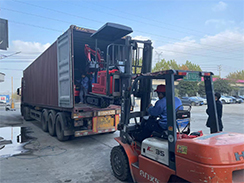 福瑞得一批小挖、平板夯等機(jī)器出口印度