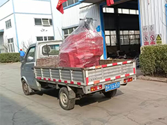 福瑞得機(jī)械1臺(tái)小單輪發(fā)往菏澤。